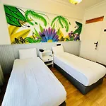 Hotel Sufi Homes