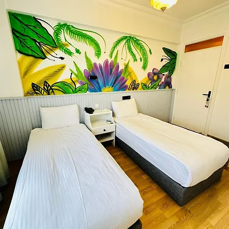 ホテル Sufi Homes