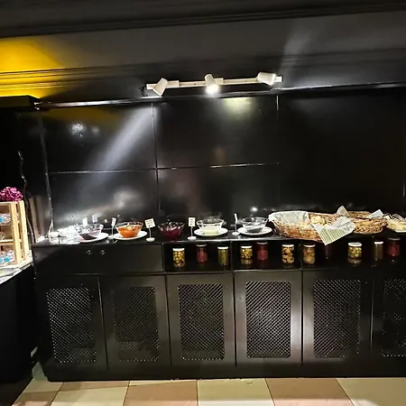 ホテル Sufi Homes *