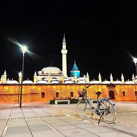 Hotel Sufi Homes